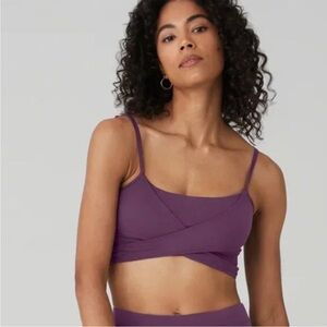 ALO Yoga Airbrush Enso Bra in Dark Plum size S